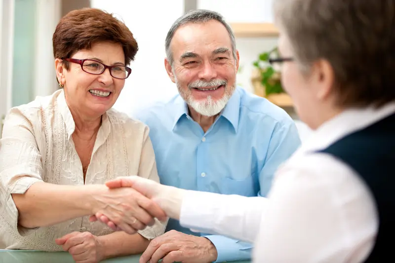 Managing Conflict Over Care Homes, In-Home Support, and Living Arrangements with EH Mediation High Wycombe